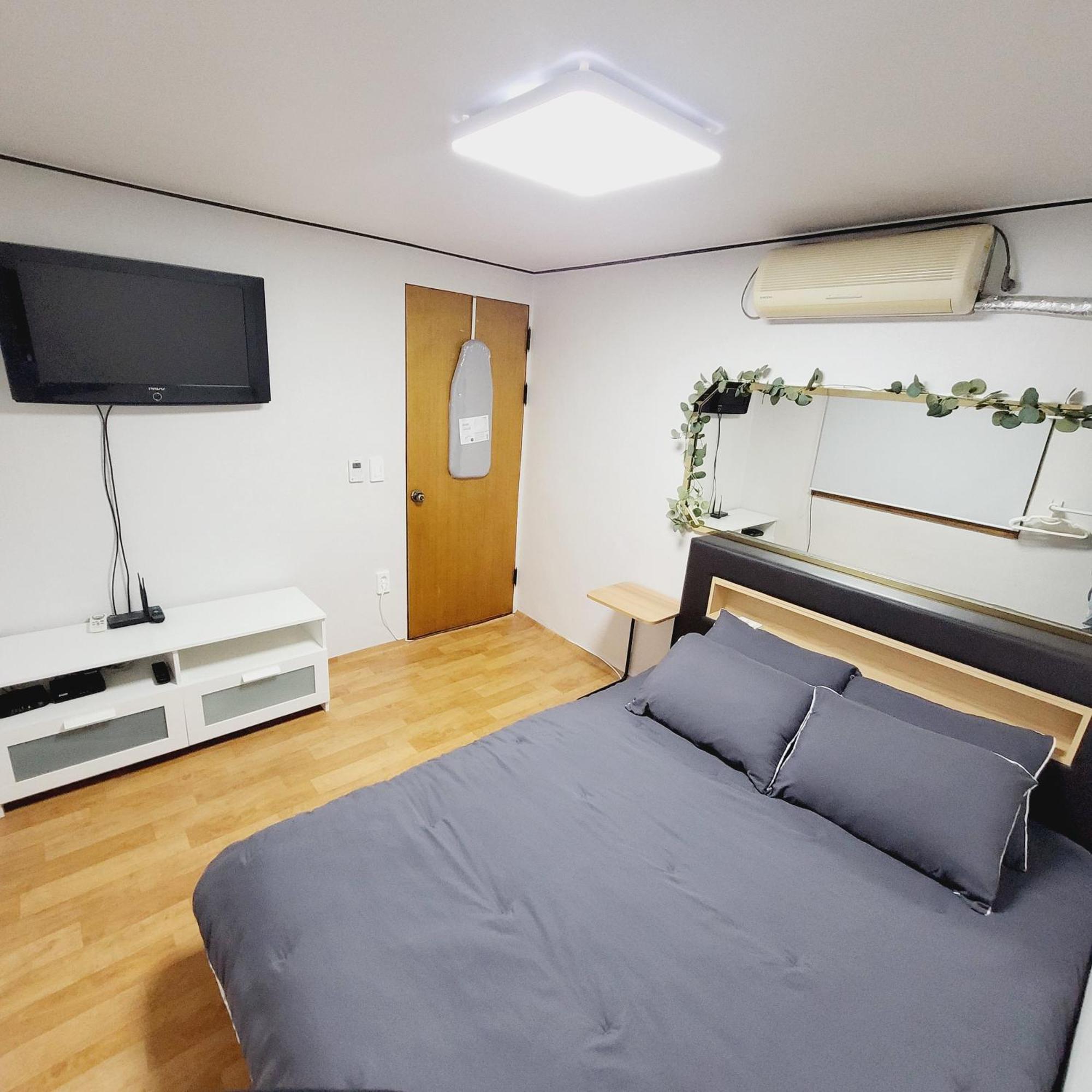 Cozy Private Home Newly Renovated #3 Сеул Экстерьер фото